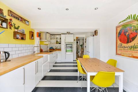 53 Richmond Road, Twickenham, TW1 3AW