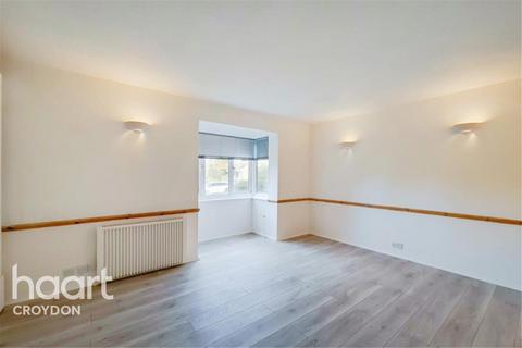 Studio to rent, Coe Avenue, SE25