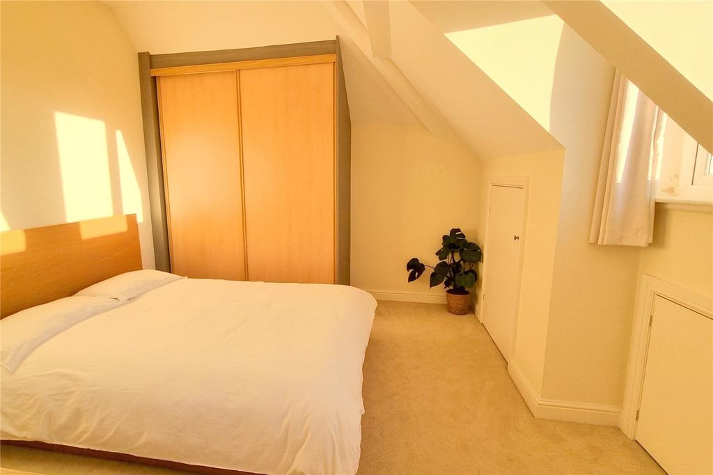 Bedroom One (2)