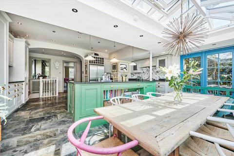 undefined, Montpelier Row, St Margarets, TW1