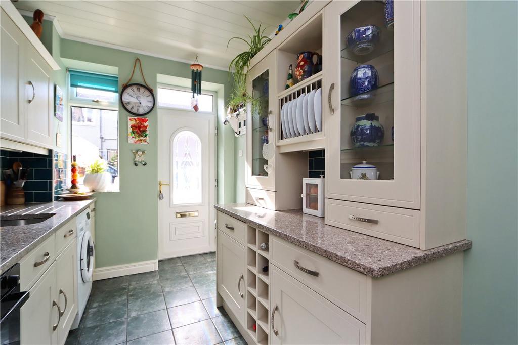 Kitchen Pic 3