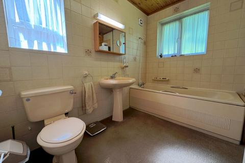 undefined, The Reddings, London, NW7