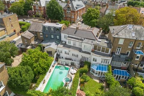 undefined, Kew Road, Richmond, TW9
