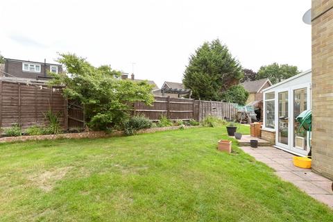 2 bedroom end of terrace house for sale, Staplehurst Close, Reigate, Surrey
