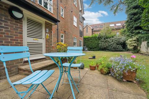 undefined, Reynolds Road, Beaconsfield, HP9