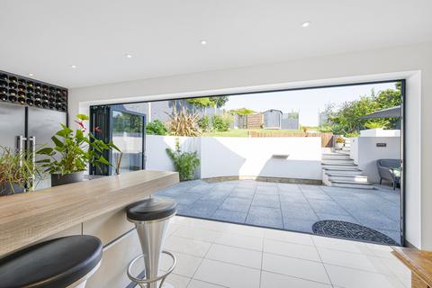 4 bedroom detached house for sale, Wivelsfield Road, Saltdean, Brighton, East Sussex, BN2