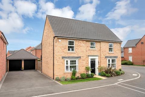 5 bedroom detached house for sale, Penson Gardens, Bingham