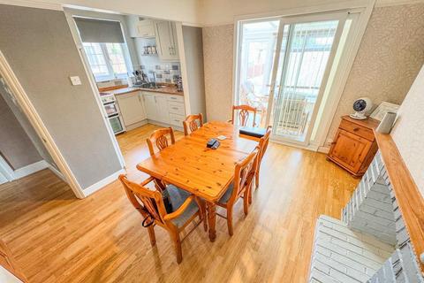 undefined, Hounslow Road, Hanworth, Middlesex, TW13