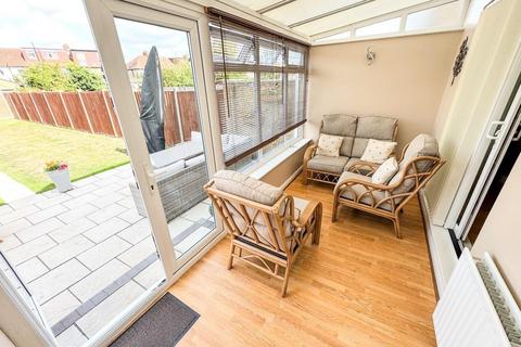 299 Hounslow Road, Hanworth, Feltham, TW13 5JQ