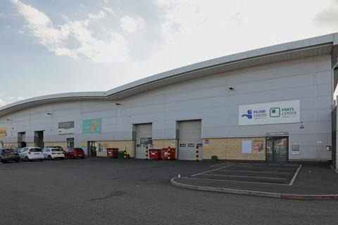 Garage to rent, Bell Grn @ Perry Hill London SE6 4PU