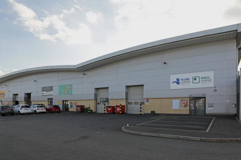 Garage to rent, Bell Grn @ Perry Hill London SE6 4PU
