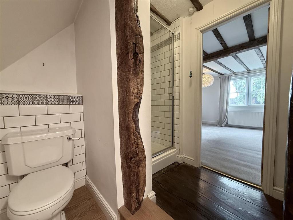 En-Suite Shower