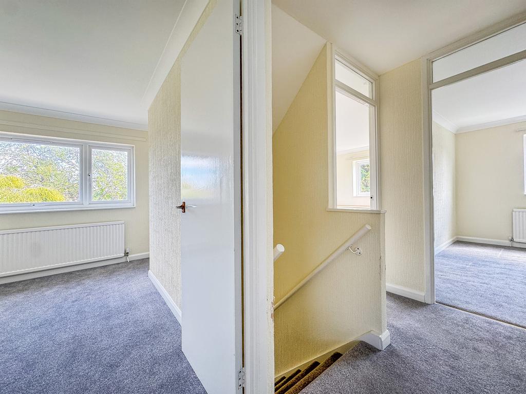 1st floor landing