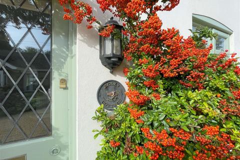 undefined, Crown Street, Ryhall