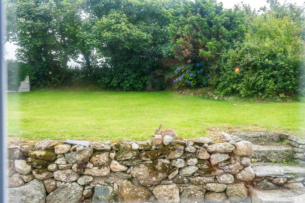 Bryn Farm Garden
