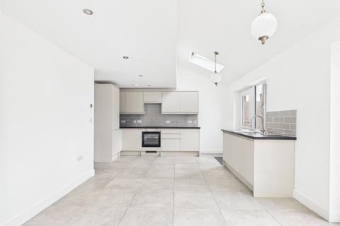 3 bedroom detached house for sale, Fore Street, Torrington EX38