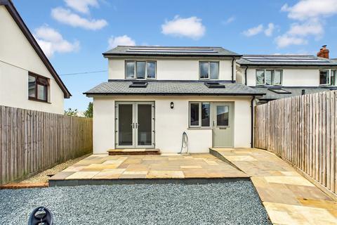 3 bedroom detached house for sale, Fore Street, Torrington EX38