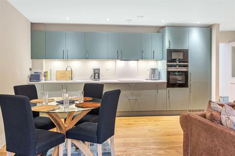 2 bedroom apartment for sale, Kings Drive, Midhurst, GU29