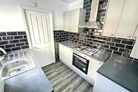 2 bedroom ground floor flat for sale, Brinkburn Street, West Harton, South Shields, Tyne and Wear, NE34 0JU