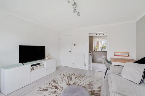 undefined, Gatley Avenue, Ewell