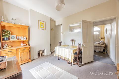 52 Caernarvon Road, Norwich, NR2 3HX