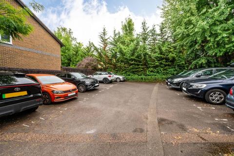2 bedroom end of terrace house for sale, Abbeyfields Close, West Twyford, London, NW10