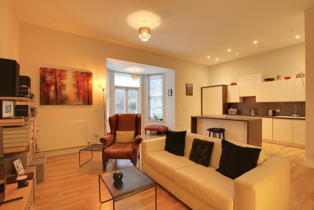 Img 3382-img 3384