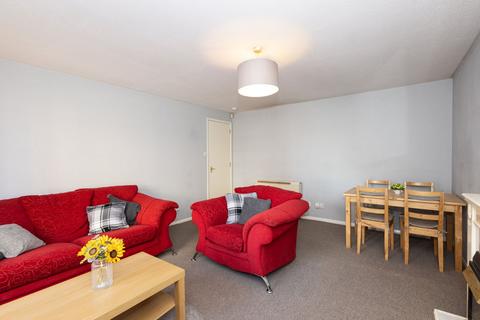 2/6 Rodney Place, EH7 4FR