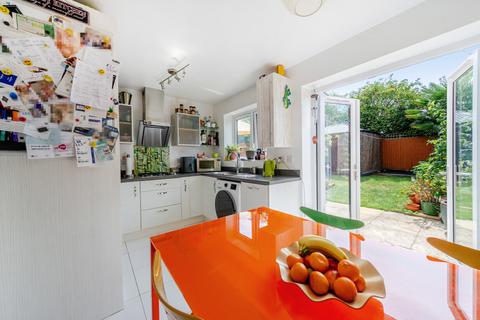 2 bedroom semi-detached house for sale, Festival Way, Gloucestershire GL50