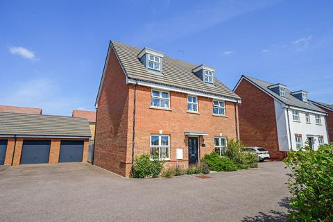 5 bedroom detached house for sale, Ramsay Drive, Leighton Buzzard