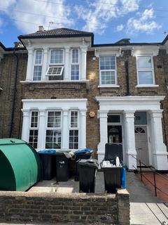 3 bedroom maisonette to rent, LONDON, N9