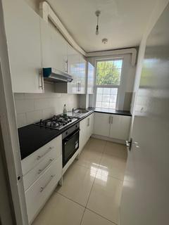3 bedroom maisonette to rent, LONDON, N9