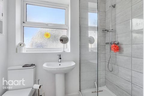 122 Uttoxeter Old Road, Derby, DE1 1GE