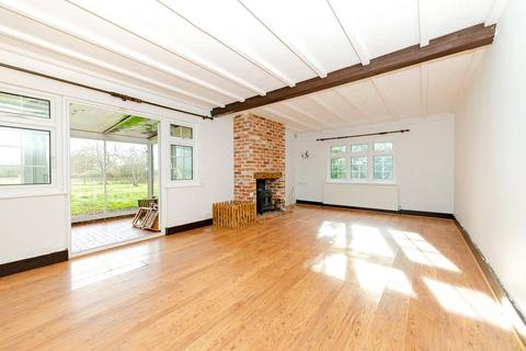 4 bedroom bungalow for sale, Swifts Green, Smarden, TN27