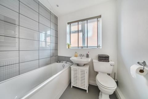 33 Dollis Crescent, Ruislip, HA4 9SN