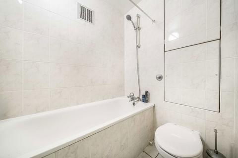 undefined, Barbican, London EC2Y