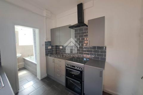 3 bedroom house to rent, 3 BEDROOM HOUSE.  Manvers Road. Beighton.