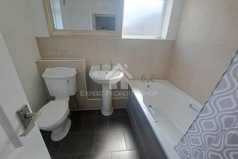 3 bedroom house to rent, 3 BEDROOM HOUSE.  Manvers Road. Beighton.