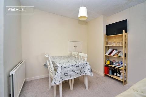 2 bedroom maisonette for sale, Abbotts Road, Cheam, Sutton, SM3