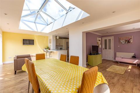 262a Badminton Road, Coalpit Heath, Bristol, BS36 2QW