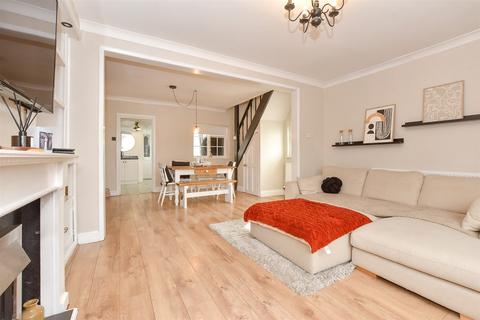 Cudworth Road, South Willesborough, Ashford, Kent