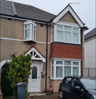 Maswell Park Crescent, Hounslow TW3