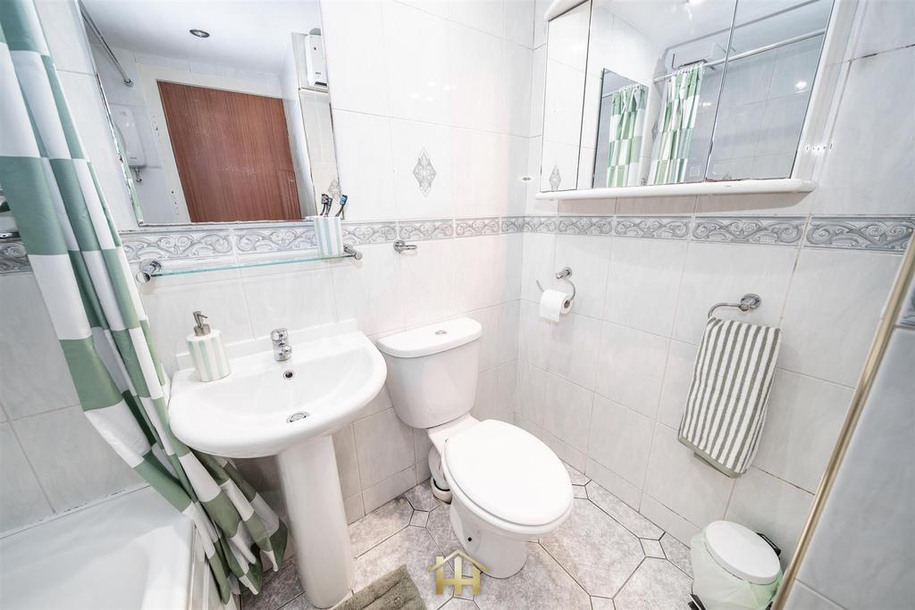 160 B ALBERT ST DD4 6 QW EDIT (21 of 33).jpg