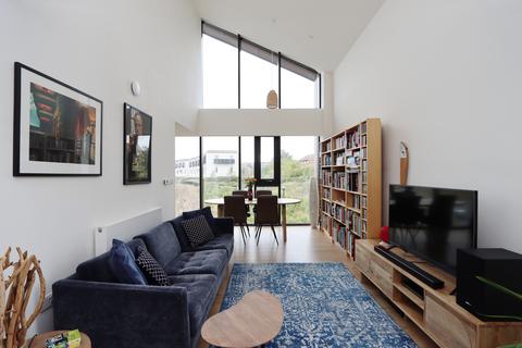 3 bedroom flat for sale, Smokehouse One, Smiths Dock, North Shields, NE29 6BU