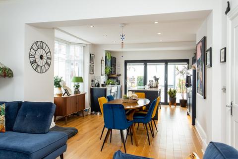 4 bedroom end of terrace house for sale, Thanet Road, Ramsgate, CT11