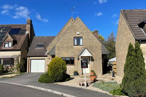 undefined, Hunters Mead, Motcombe
