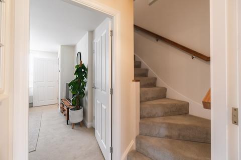 3 bedroom semi-detached house for sale, Beech Avenue, Market Harborough, LE16