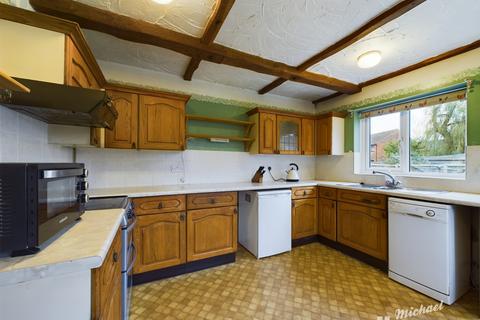 3 bedroom detached house for sale, Little Mollards, Wingrave, Aylesbury, Buckinghamshire
