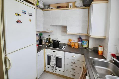 undefined, St. James Gardens, Little Heath