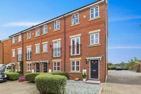 24 Boughton Way, Gloucester, GL4 4PG